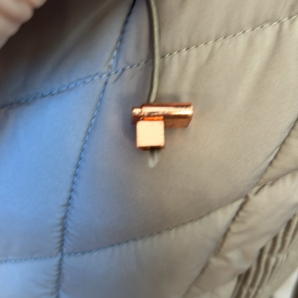 BERNARDO Jacket - Picture 6 of 15